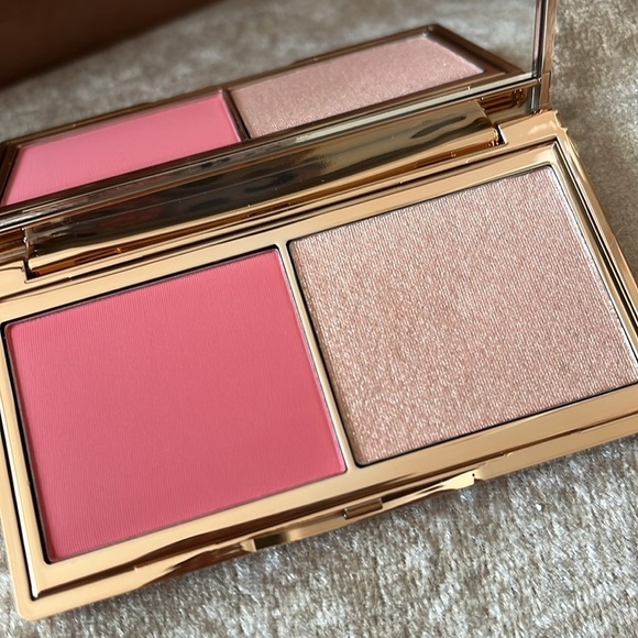 Brand New Urban Decay Naked Eyeshadow Palette & Charlotte Tilbury Blush Palette - Picture 11 of 16